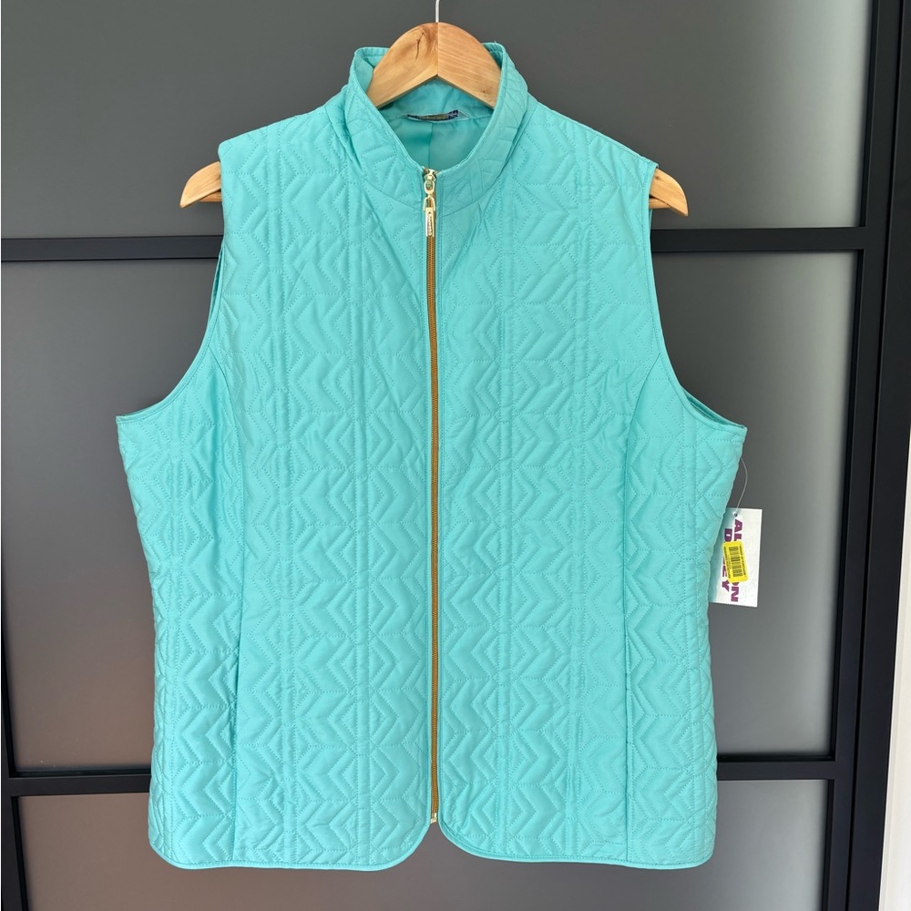 Allison Daley Aqua Quilted Vest with Gold Zipper size 14 NWT